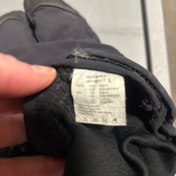 Giro Proof 100 Winter Cycling Gloves Size large Black - Picture 2 of 7